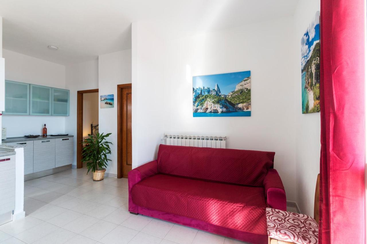 Suite Apartment La Punta Cala Gonone Bagian luar foto