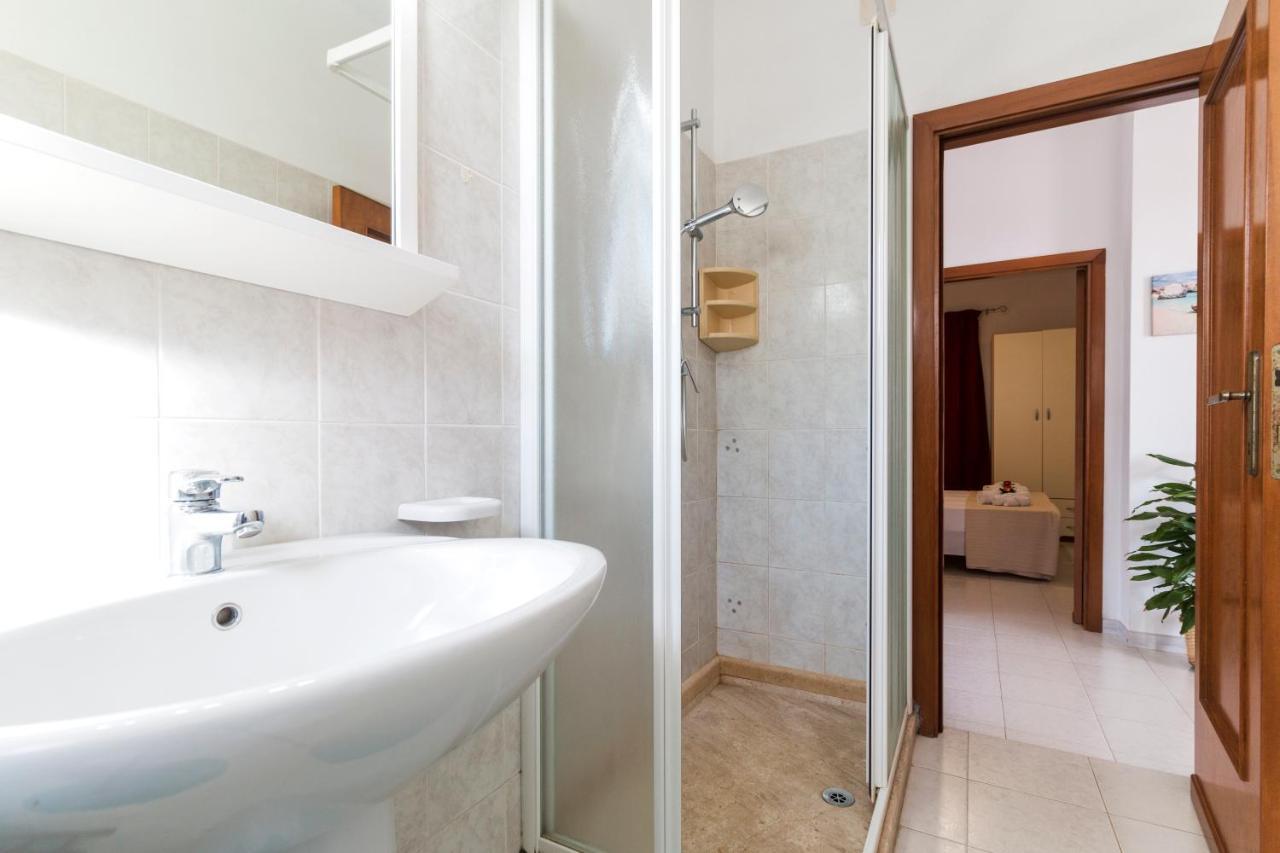 Suite Apartment La Punta Cala Gonone Bagian luar foto